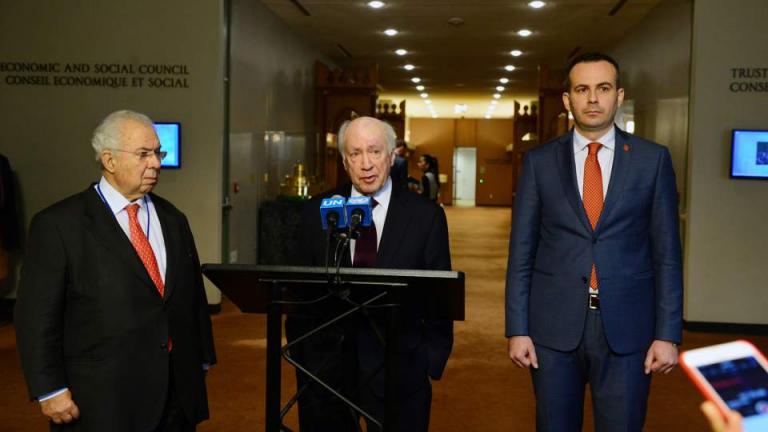 Ονομασία ΠΓΔΜ: Θολώνει η προοπτική επίλυσης του Σκοπιανού μετά τη συνάντηση των διαπραγματευτών στον ΟΗΕ