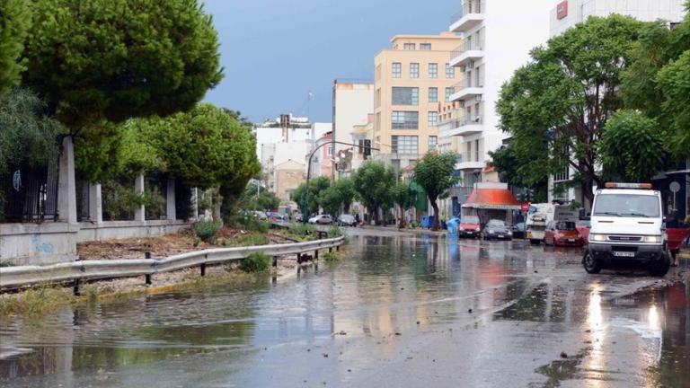 Καιρός: Σε επιφυλακή η Πάτρα για το νέο κύμα κακοκαιρίας