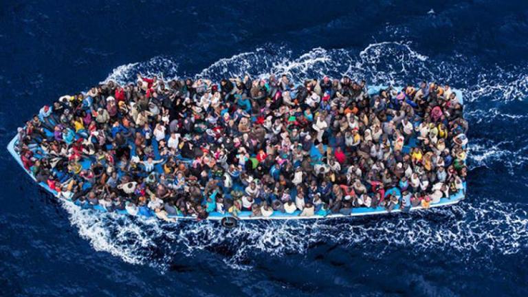 Προσφυγικές ροές: Πικρός απολογισμός - Στο μισό οι αφίξεις - Ρεκόρ θανάτων!