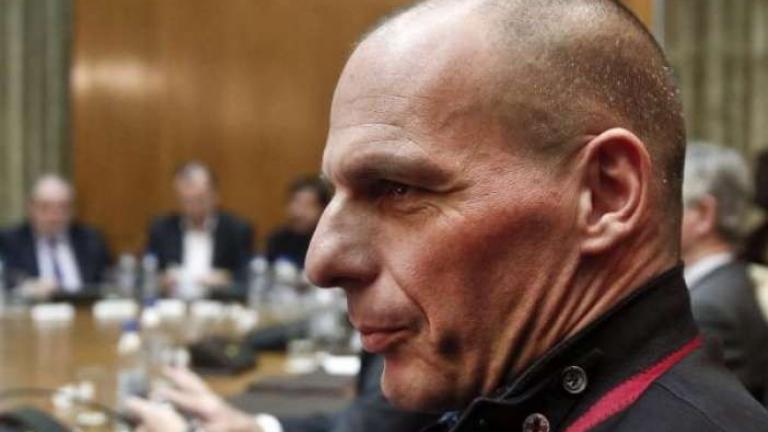 Βαρουφάκης: Πρέπει να το μετανιώνουμε, όχι να το πανηγυρίζουμε