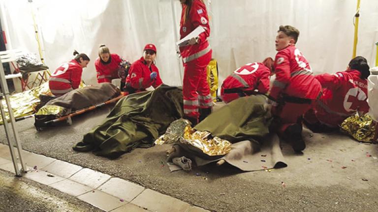 Ανήλικοι στο Καρναβάλι της Πάτρας έπεφταν σαν τα κοτόπουλα από το μεθύσι