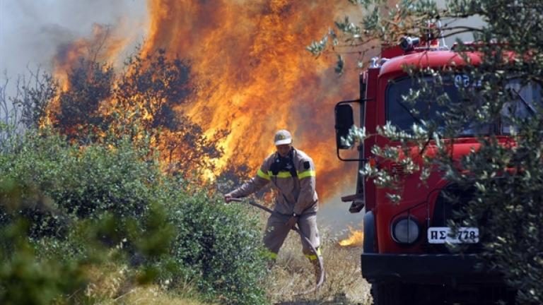 Πυρκαγιά σε δύσβατη περιοχή στα Χανιά 