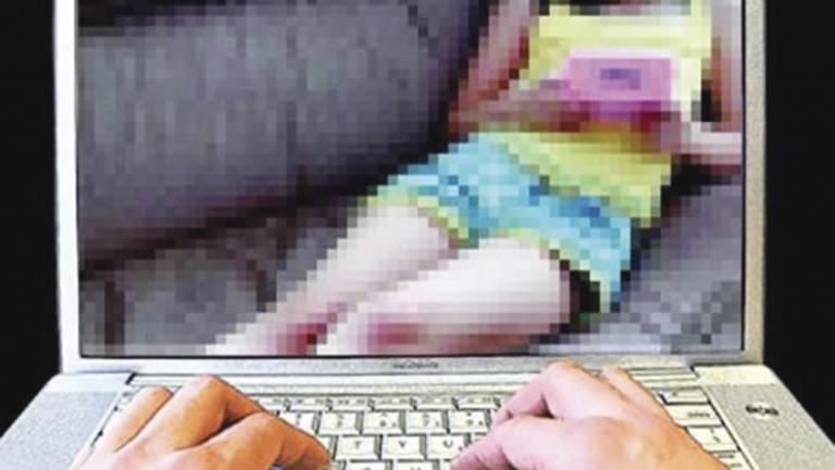 Χειροπέδες σε 44χρονο για παιδική πορνογραφία