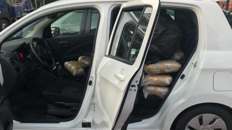 Ιωάννινα: Αστυνομική καταδίωξη στην Ιόνια Οδό - Κατασχέθηκαν 161 κιλά χασίς στην Άρτα 