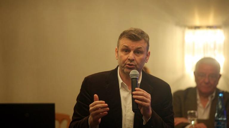 Γκλέτσος - Κυρίτσης πιάστηκαν στα χέρια! 