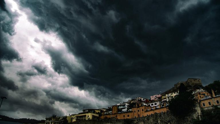 Καιρός: Ραγδαία επιδείνωση από το Σάββατο (24/02) μέχρι και την ερχόμενη Τρίτη-Αττική και Θεσσαλονίκη στο έλεος σφοδρότατων καταιγίδων, πυκνές χιονοπτώσεις σε όλα τα ορεινά-Αναλυτική πρόγνωση