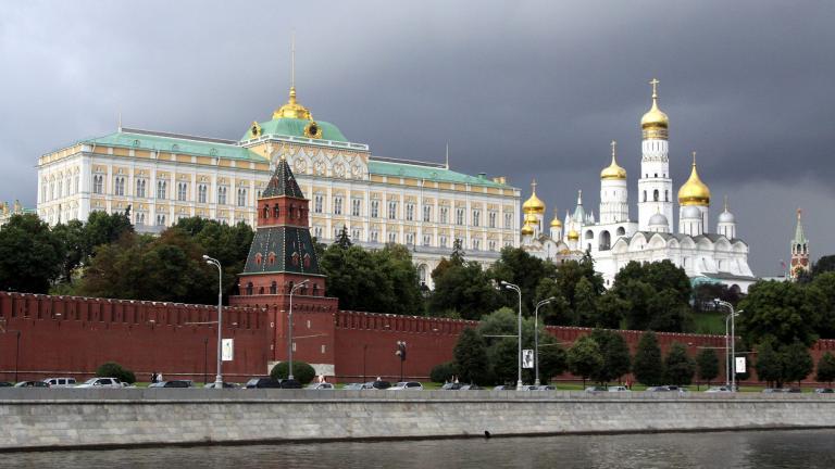 «Δεν υπάρχουν αποδείξεις» ότι η Μόσχα προσπάθησε να επηρεάσει τις εκλογές στις ΗΠΑ, σύμφωνα με το Κρεμλίνο