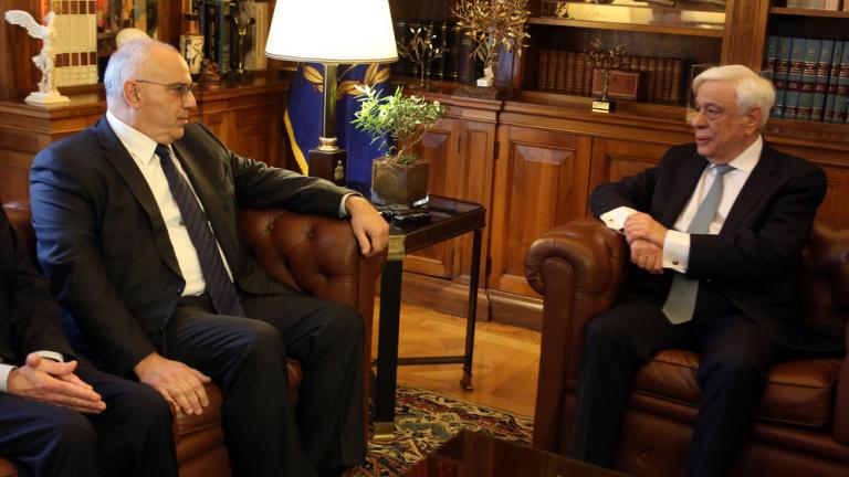 Συνάντηση Πρ.Παυλόπουλου με τον πρόεδρο και το προεδρείο της Ελληνικής Ένωσης Τραπεζών 