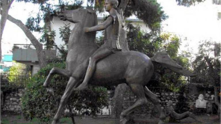 Ο δήμος Αθηναίων θα στήσει άγαλμα του Μ. Αλεξάνδρου (ΦΩΤΟ)