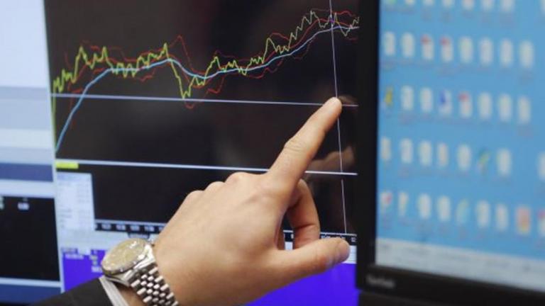 Η απόδοση των ελληνικών ομολόγων υποχωρεί σήμερα μετά την αναβάθμιση του αξιόχρεου από τον οίκο Moody’s 