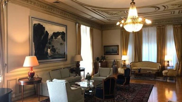 Αλλάζει διακόσμηση το Μαξίμου - Φωτό από το instagram του πρωθυπουργού