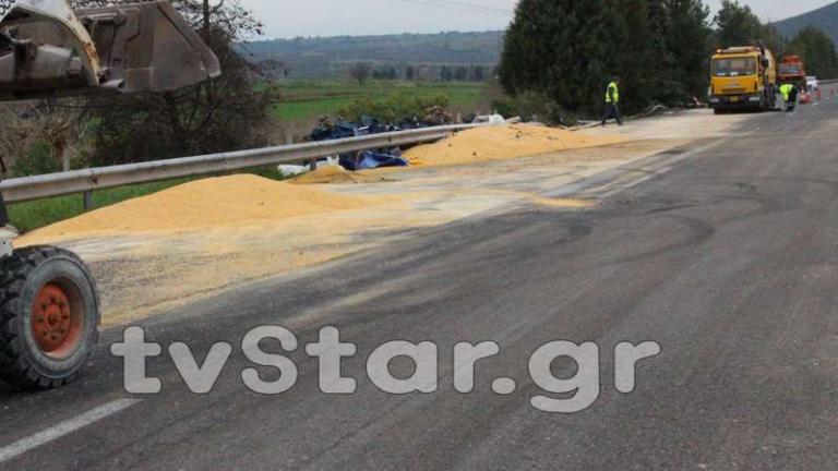 Από τύχη δεν θρηνήσαμε θύματα τα ξημερώματα στην Εθνική οδό Αθηνών-Λαμίας (ΦΩΤΟ-ΒΙΝΤΕΟ)