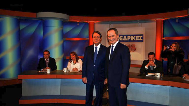 Κυπριακές εκλογές: Αυξημένη η συμμετοχή στον β' γύρο των προεδρικών εκλογών (ΦΩΤΟ+ΒΙΝΤΕΟ)