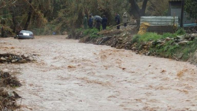 Εύβοια: Νεκρή μια 59χρονη από την κακοκαιρία -Την παρέσυρε χείμαρρος-Σώθηκε από θαύμα η κόρη της-Συνεχίζεται η κακοκαιρία-Πού θα χτυπήσει  τις επόμενες ώρες  