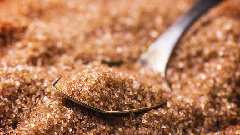 Προσοχή: Αυτός είναι ο μεγάλος μύθος για τη μαύρη ζάχαρη