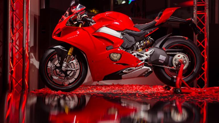 Πρεμιέρα της νέας Panigale V4 στο Season Opening της Ducati