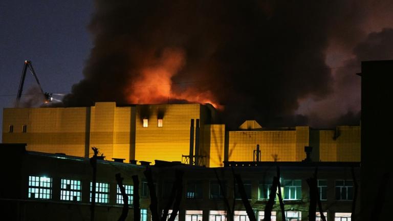 Ρωσία: Τραγωδία: Δεκάδες νεκροί και αγνοούμενοι από την μεγάλη πυρκαγιά σε εμπορικό κέντρο