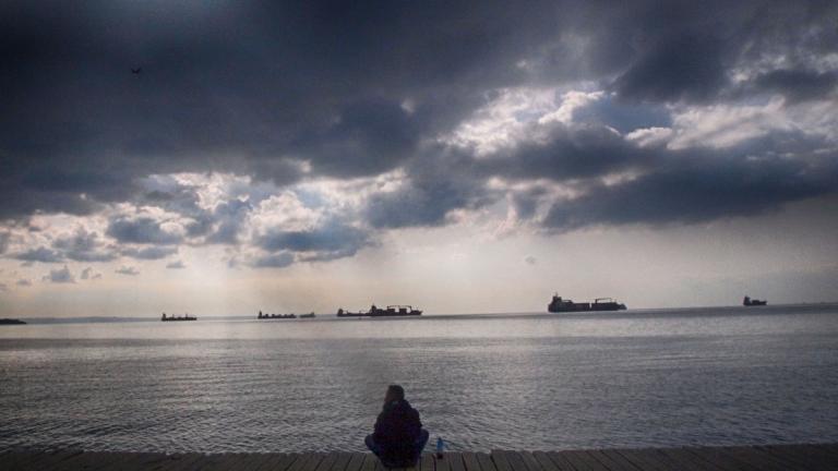 ΚΑΙΡΟΣ 28/3/2018: Συννεφιά και τοπικές βροχές