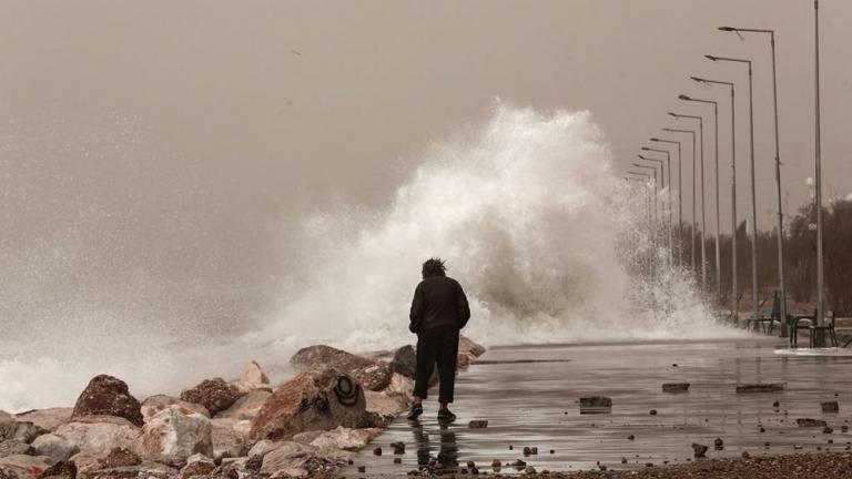 ΚΑΙΡΟΣ 31/3/2018: Έκτακτο δελτίο θυελλωδών ανέμων εξέδωσε η ΕΜΥ