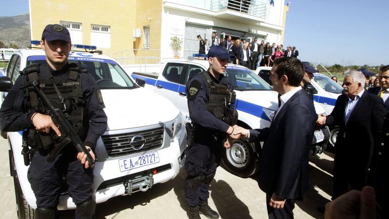 Ο Δήμος Φυλής παραχώρησε στη Υποδιεύθυνση Ασφαλείας Δυτικής Αττικής, 8 νέα Nissan ΝAVARA Double Cab (ΦΩΤΟ)