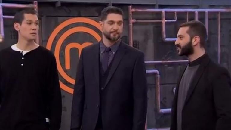 MasterChef: Ατύχημα για τον Λεωνίδα Κουτσόπουλου 