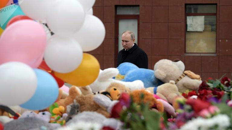 Ρωσία-Πυρκαγιά -  Πούτιν: "Πώς είναι δυνατό να συμβεί αυτό;" - 64 νεκροί, οι 41 παιδιά  (BINTEO)