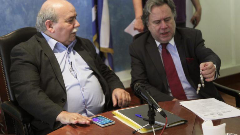  Αποστάσεις Κατρούγκαλο από Καμμένο για «ομηρεία» - Δικαιολογεί ο Βούτσης