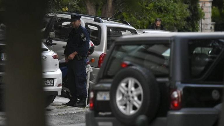 Σοκάρει ο ιατροδικαστής με τις αποκαλύψεις τους καθώς το μωράκι ήταν ζωντανό και εκ πρώτης όψης ο θάνατός του προήλθε από το κρύο-Πού βρίσκονται οι έρευνες της ΕΛ.ΑΣ (ΦΩΤΟ-ΒΙΝΤΕΟ)