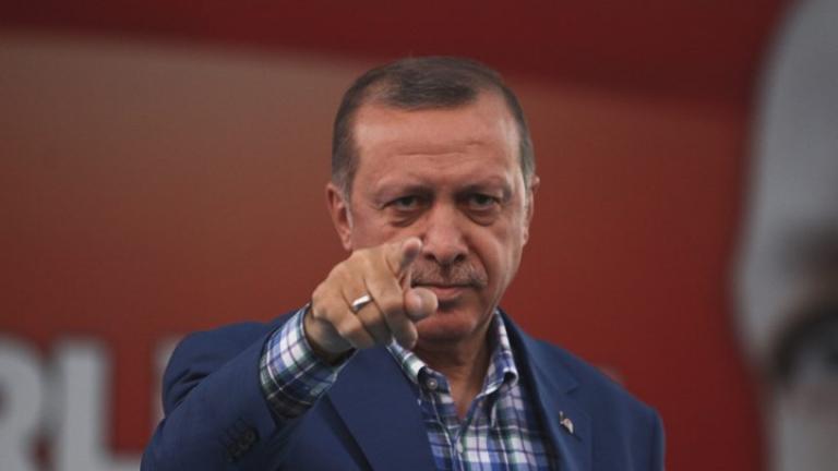 Ερντογάν: Ο άνθρωπος που οδεύει άρον άρον σε εκλογές τον Ιούνιο, δεν μπορεί να καταλάβει σε τι μεγάλη ζημιά έχει φέρει την χώρα του