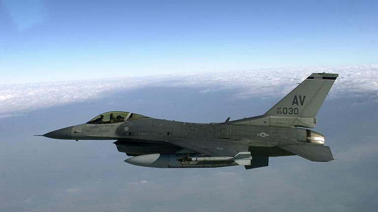 ΗΠΑ: F-16 κατέπεσε κοντά στο Λας Βέγκας, στην τρίτη συντριβή αεροσκάφους των αμερικανικών ένοπλων δυνάμεων μέσα σε δύο ημέρες