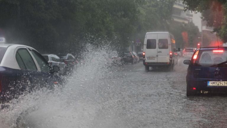 ΚΑΙΡΟΣ 11/5/2018: Ισχυρές βροχές και καταιγίδες