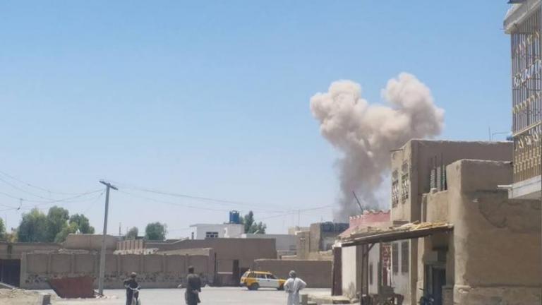 Νέο μακελειό στο Αφγανιστάν από έκρηξη παγιδευμένου με εκρηκτικά μικρού λεωφορείου