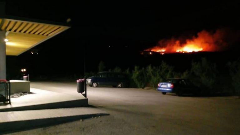 Κεφαλονιά: Εκκενώθηκε ξενοδοχείο λόγω φωτιάς στην περιοχή Σκάλα