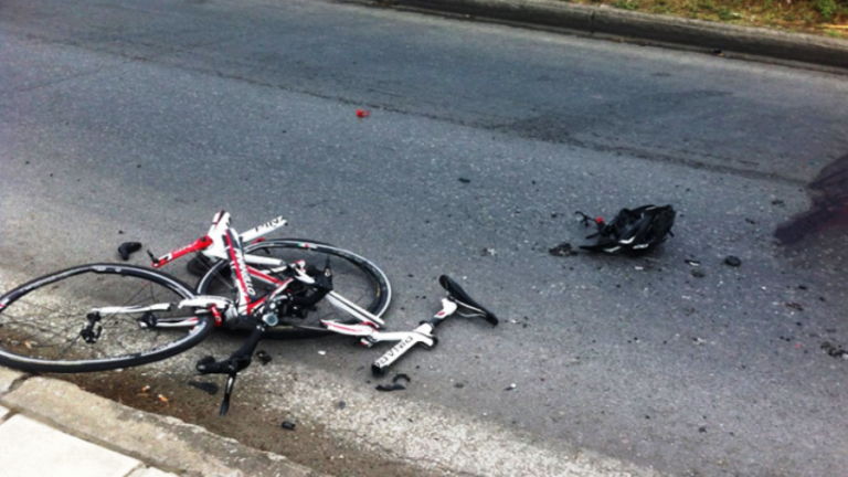 Συναγερμός στα Χανιά:Αναζητούν τον οδηγό που χτύπησε ποδηλάτη και τον εγκατέλειψε με αποτέλεσμα να σβήσει στην άσφαλτο