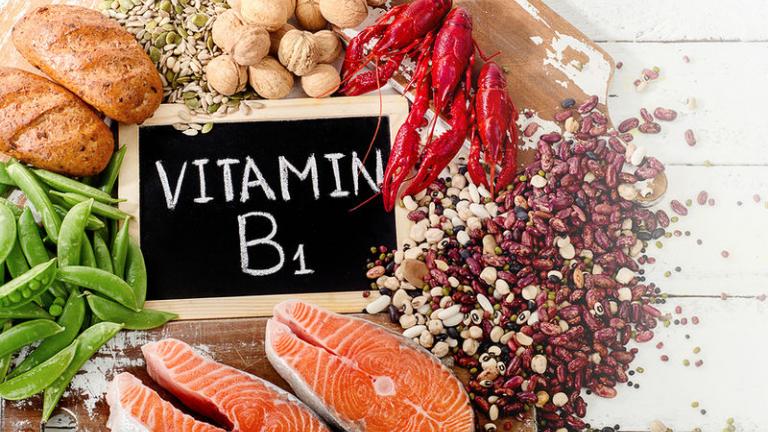 Έλλειψη βιταμίνης Β1: Ποια συμπτώματα προκαλεί και πώς θα τη διορθώσετε