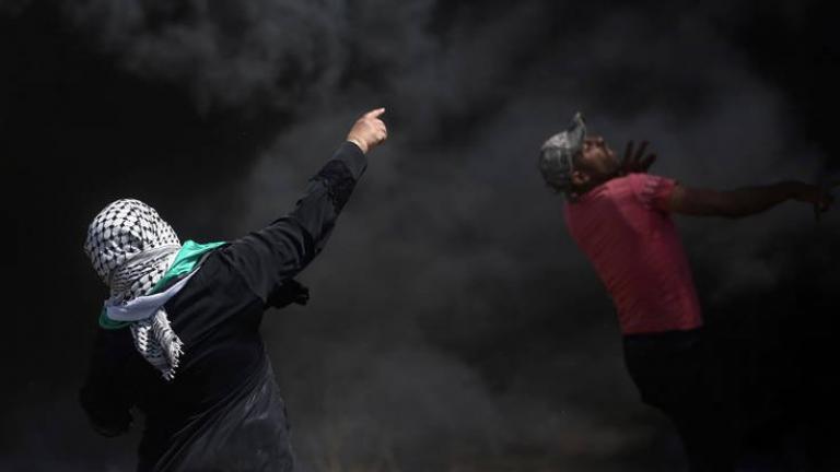 Ισραηλινοί και Παλαιστίνιοι προετοιμάζονται  για νέες συγκρούσεις μία ημέρα μετά την πιο αιματηρή ημέρα στην ισραηλινο- παλαιστινιακή σύγκρουση-Συγκλονιστικές φωτογραφίες
