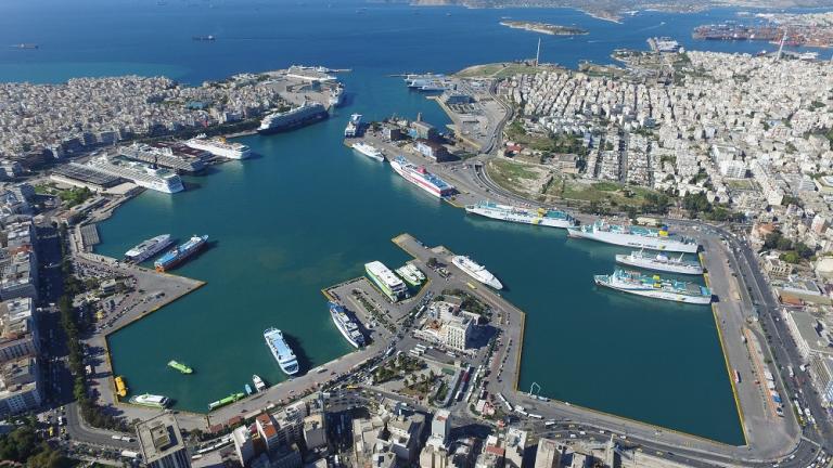 Το λιμάνι με την ταχύτερη ανάπτυξη παγκοσμίως είναι ο Πειραιάς, γράφει η Die Zeit