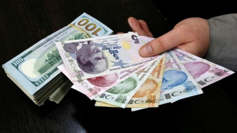 Ο Ερντογάν και οι ανεξέλεγκτες ορέξεις του, εξακολουθούν να παρασέρνουν το τουρκικό εθνικό νόμισμα