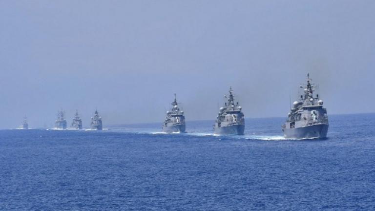 Καταργούν κυριαρχικές αρμοδιότητες: Οι Τούρκοι έσωσαν μετανάστες στην καρδιά του Αιγαίου!