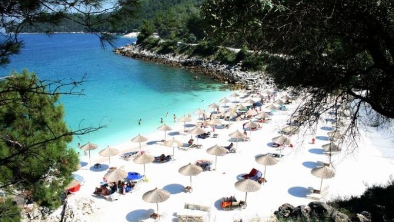 Παγκόσμια υπόκλιση: Αυτή είναι η πιο όμορφη παραλία της Ελλάδας! - Έχετε πάει; 