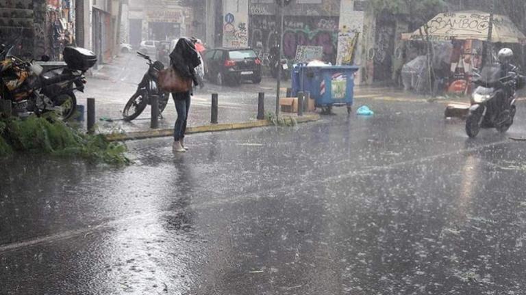 Συνεχίζεται ο... χειμώνας με καταιγίδες και πτώση της θερμοκρασίας