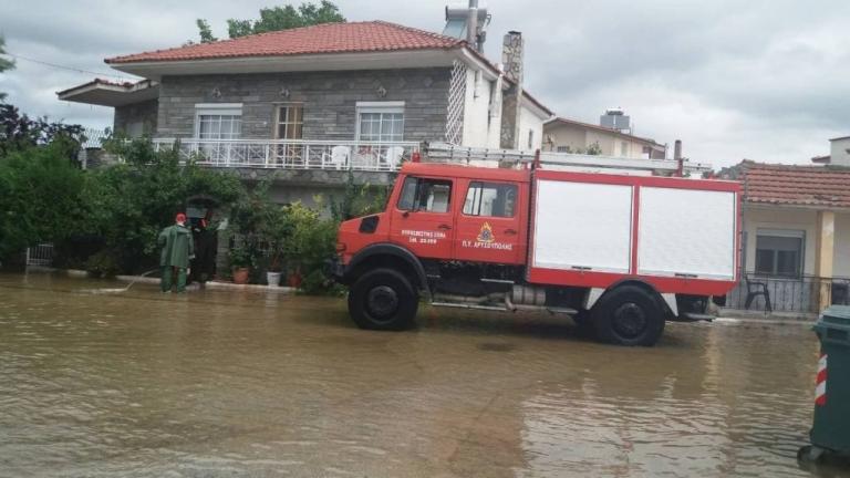 Πλημμυρικά φαινόμενα σε περιοχές της Μακεδονίας από την έντονη βροχόπτωση 