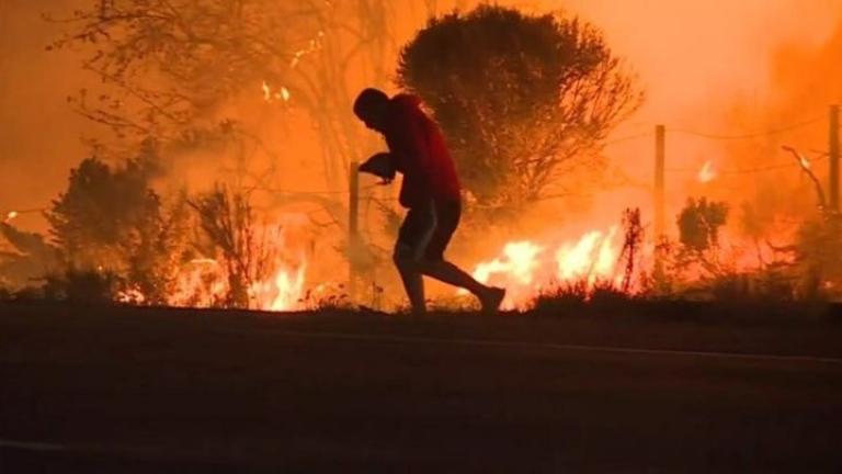 Τι γράφουν τα διεθνή μέσα ενημέρωσης για τις φονικές φωτιές στην Αττική 