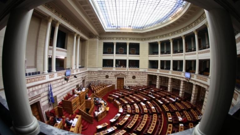Τροπολογία 16 βουλευτών του ΣΥΡΙΖΑ για αυτοδιοικητικές εκλογές μαζί με τις ευρωεκλογές που ανοίγει τον δρόμο και για εθνικές εκλογές