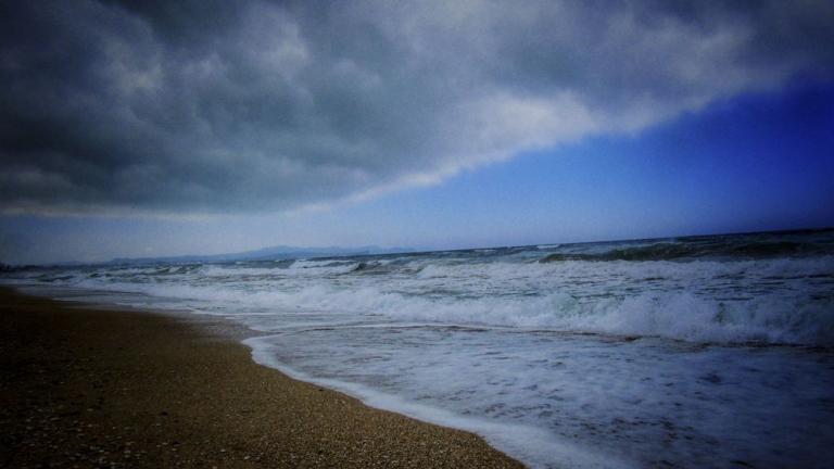 Καιρός: Τοπικές βροχές και σποραδικές καταιγίδες σήμερα - Πού θα είναι πιο έντονα τα φαινόμενα