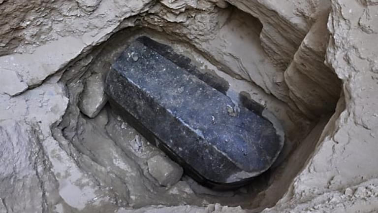 Αίγυπτος: Αρχαία σαρκοφάγος ανακαλύφθηκε στην Αλεξάνδρεια
