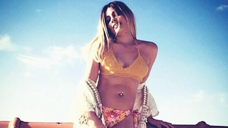 $10.000 στην Αρναούτη για να ποζάρει ολόγυμνη!