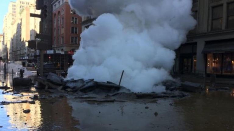 Μεγάλη έκρηξη στο Μανχάταν: Οι Αρχές απομακρύνουν για παν ενδεχόμενο τους ενοίκους των γειτονικών κτιρίων στην περιοχή Flatiron της Πέμπτης Λεωφόρου (ΒΙΝΤΕΟ)