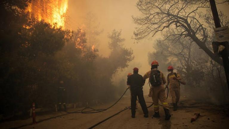 Εκτός ελέγχου και η πυρκαγιά στο Πικέρμι-Κατευθύνεται προς Νέα Μάκρη-Εκκενώνεται ο Νέος Βουτζάς (ΒΙΝΤΕΟ-LIVE)