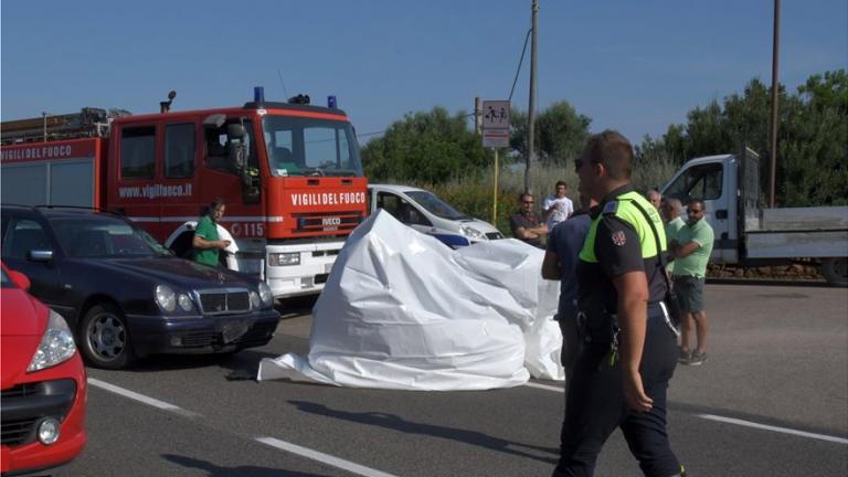 Στο φως της δημοσιότητας οι πρώτες φωτογραφίες από το τροχαίο του ηθοποιού και σκηνοθέτη Τζορτζ Κλούνεϊ στην Σαρδηνία (ΦΩΤΟ)